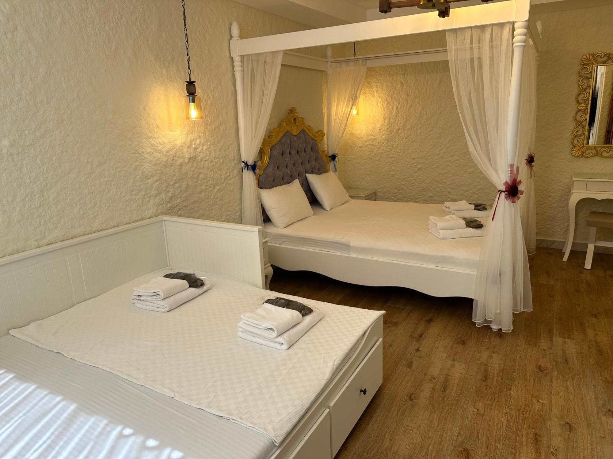 Hotel Grand Butik